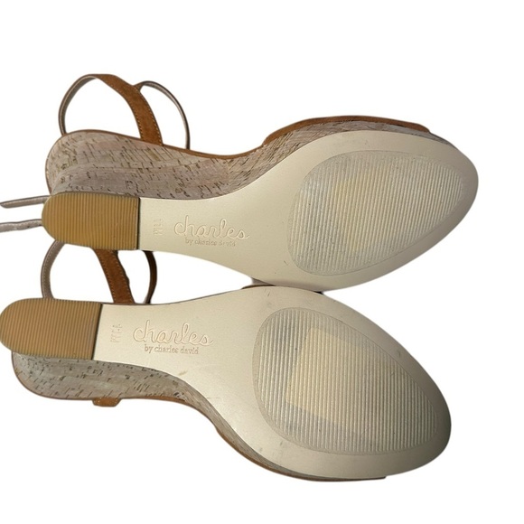 New LAMBERT WEDGE BRAND CHARLES BY CHARLES DAVID Size 11 - Picture 6 of 6